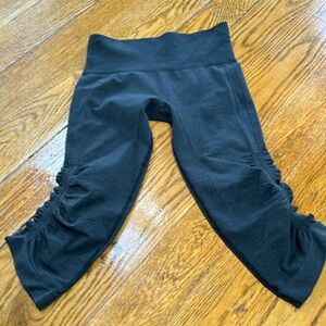 Lululemon In the Flow style ruched leggings.  Size XS. Gray and compression.